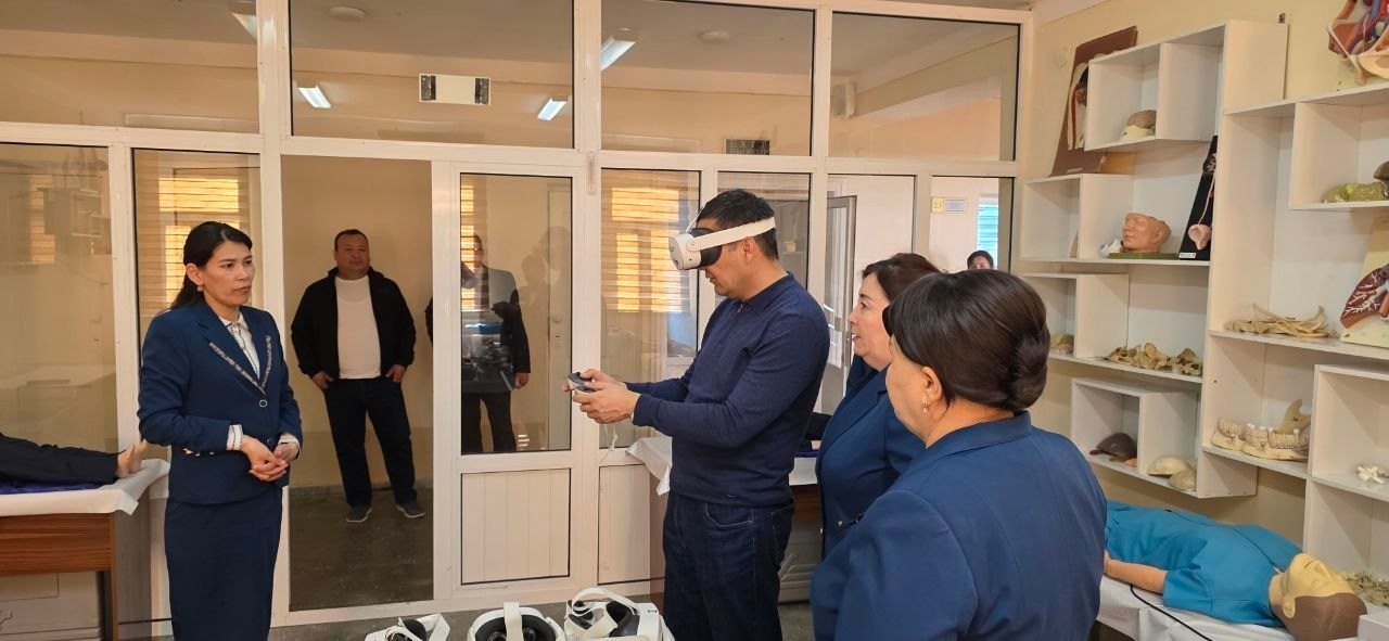 O‘zbekiston Respublikasi Vazirlar Mahkamasining Ijtimoiy rivojlanish masalalari bo‘limi bosh mutaxassisi U. Alijonov Urganch Abu Ali ibn Sino nomidagi Jamoat salomatligi texnikumiga tashrif buyurdi