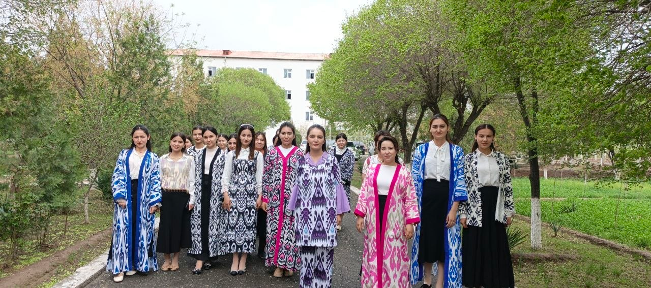 “Biz milliy liboslarimizni qadrlaymiz!”